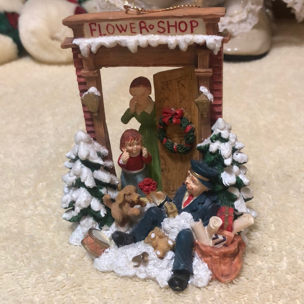 Vintage Silvestri Flower Shop Ornament 4.25”x4”